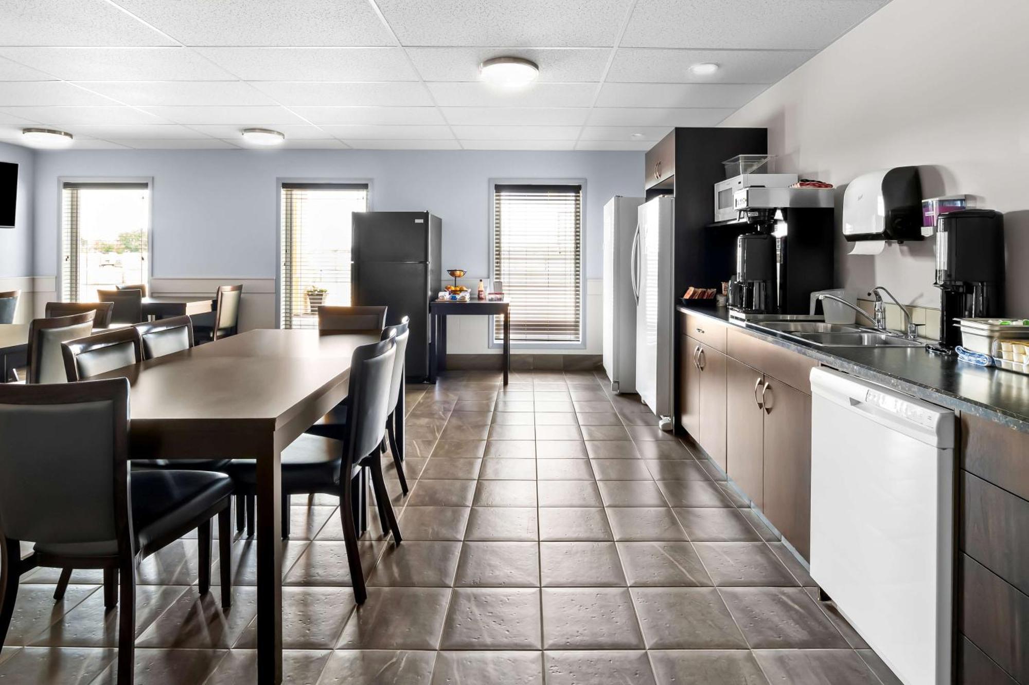 Surestay Studio By Best Western Hardisty Exterior foto